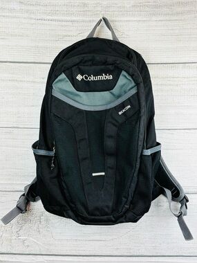 Columbia Beacon Hiking Backpack Medium Black Gray Nylon Adjustable Mesh Pockets